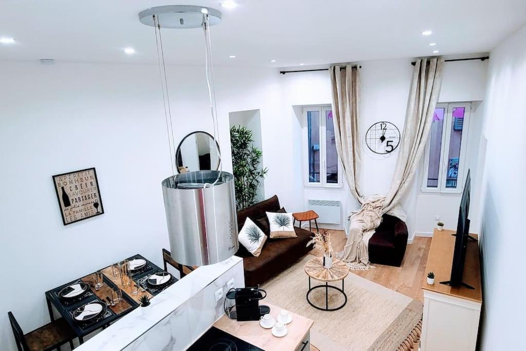 7 Couchages Aux Portes Des Celebres Parfumeries Wifi 그하쓰 외부 사진