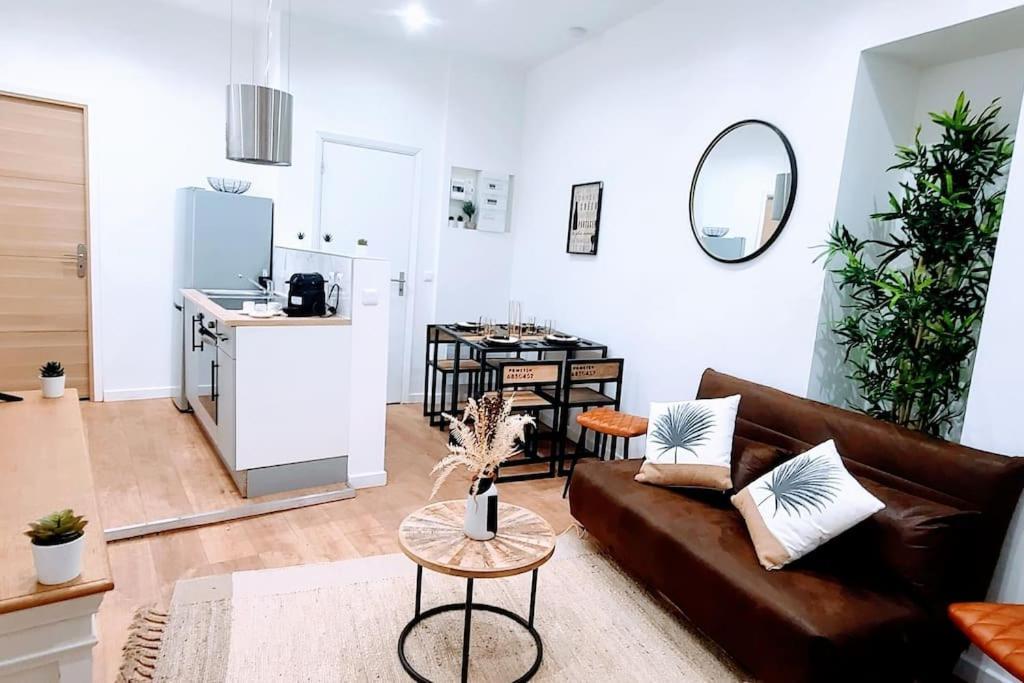 7 Couchages Aux Portes Des Celebres Parfumeries Wifi 그하쓰 외부 사진