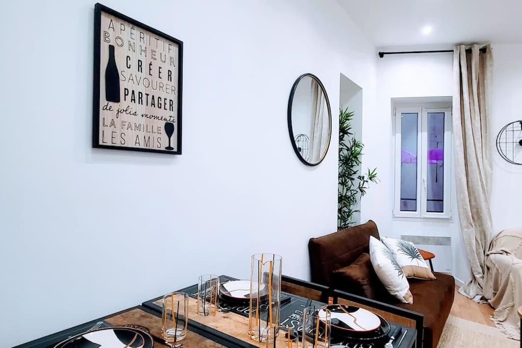 7 Couchages Aux Portes Des Celebres Parfumeries Wifi 그하쓰 외부 사진