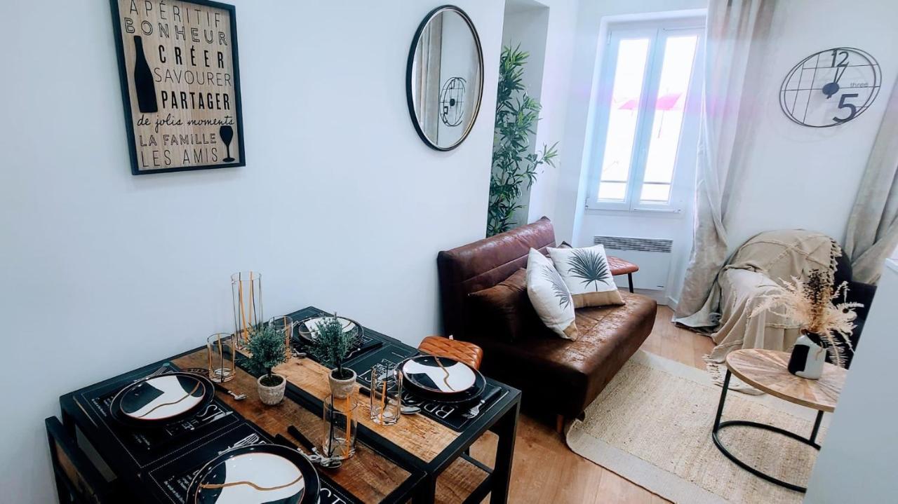 7 Couchages Aux Portes Des Celebres Parfumeries Wifi 그하쓰 외부 사진